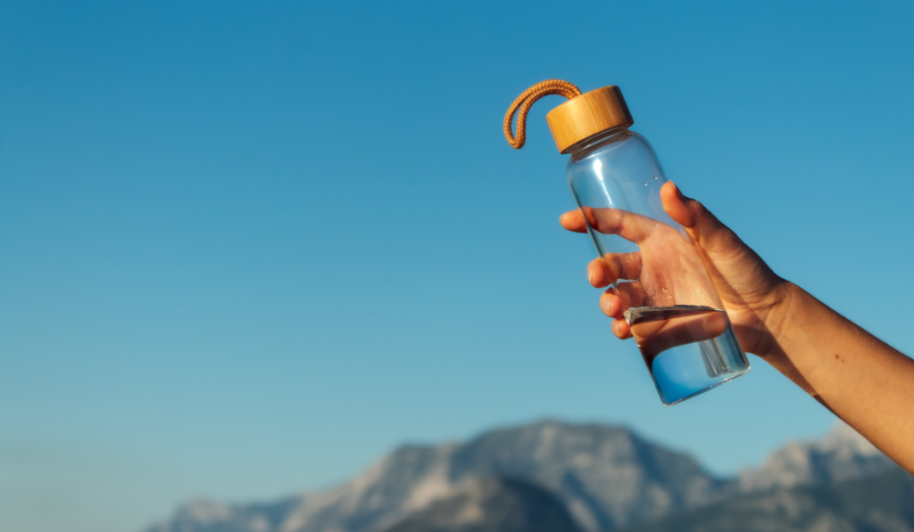 a cheap reusable bottle water